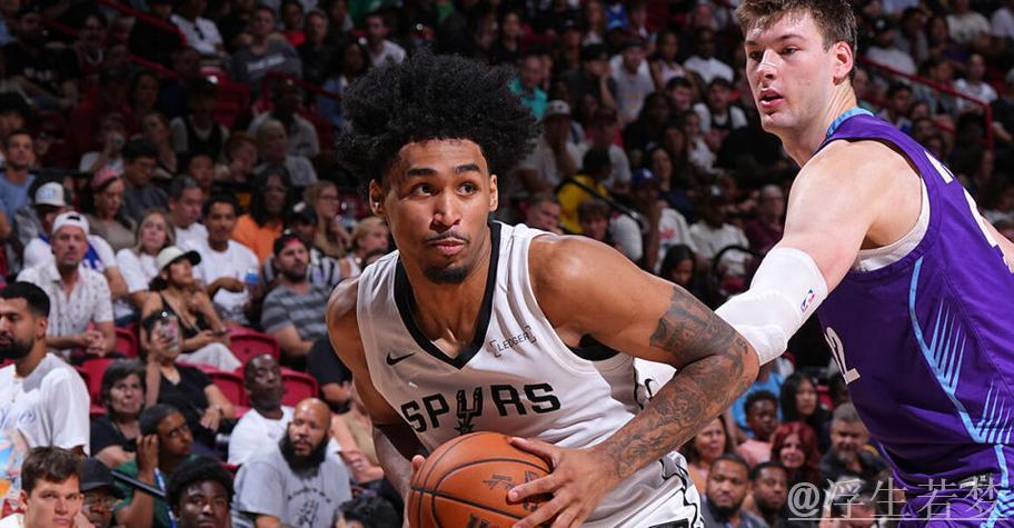 “哈珀关键表现助马刺险胜鹈鹕” “哈珀关键表现助马刺险胜鹈鹕”